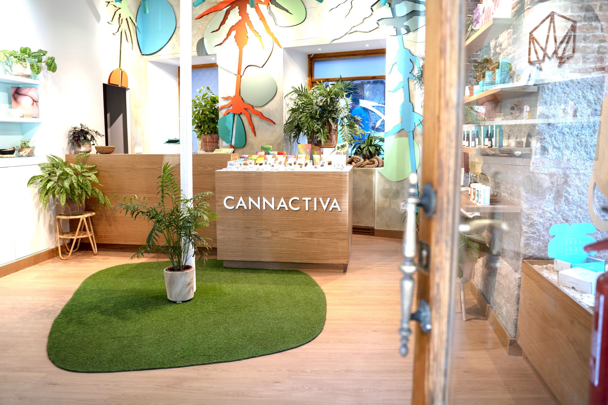 CBD Store Madrid - Cannactiva