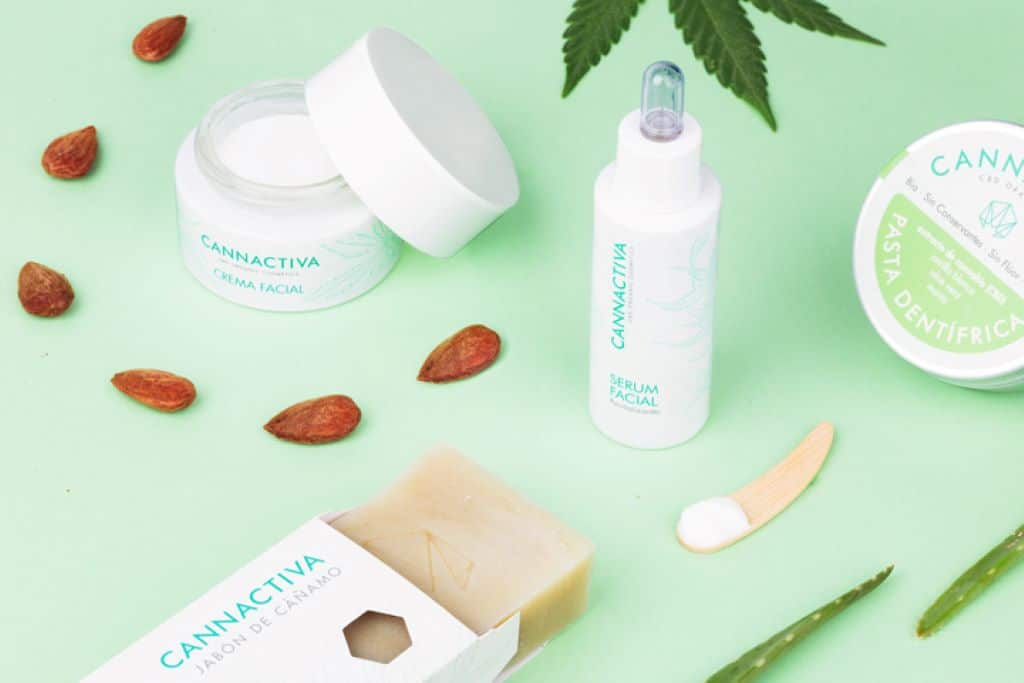 Cosméticos CBD al por mayor